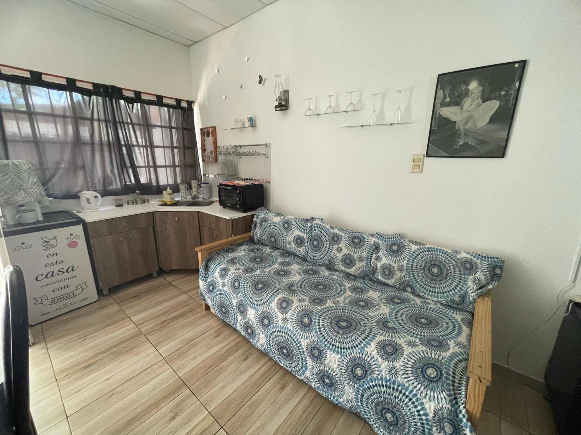Ezeiza 2 Monoambiente Privado A 15 Minutos Del Aeropuerto Opcional Tranfer Desde Y Hacia El Aeropuerto De Ezeiza Las 24 Horas Pet Friendly 외부 사진