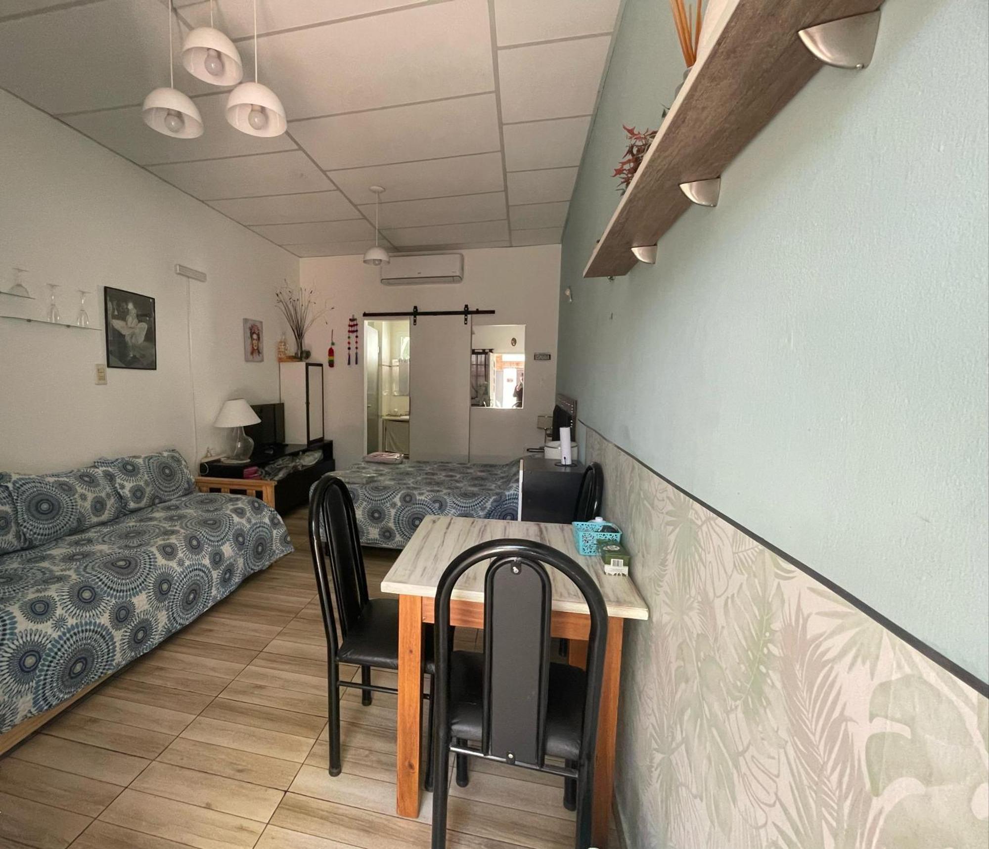 Ezeiza 2 Monoambiente Privado A 15 Minutos Del Aeropuerto Opcional Tranfer Desde Y Hacia El Aeropuerto De Ezeiza Las 24 Horas Pet Friendly 외부 사진